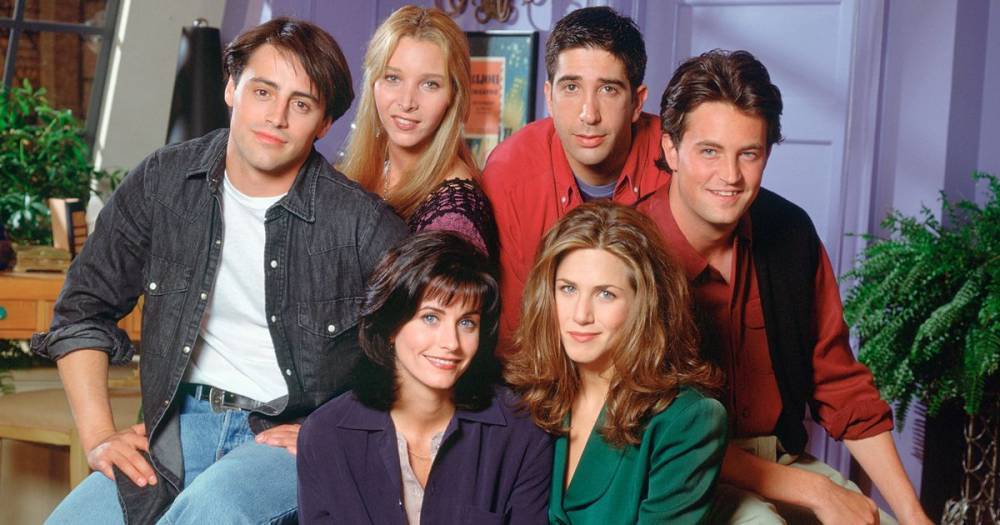 Jennifer Aniston - Matthew Perry - David Schwimmer - Matt Leblanc - Lisa Kudrow - Friends cast are auctioning chance to be personal guests at reunion show - mirror.co.uk