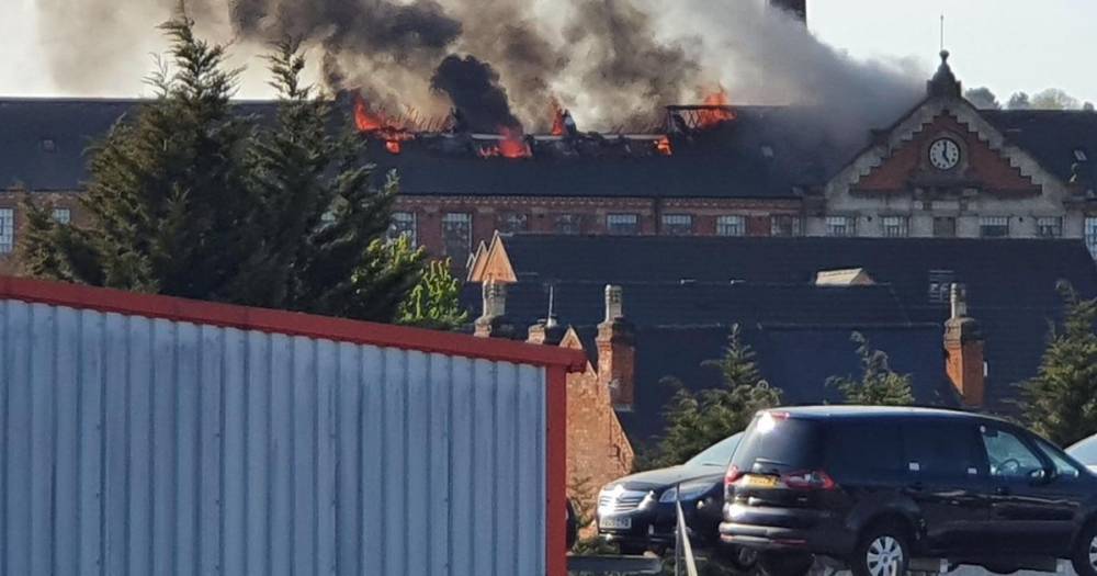 Huge fire rips through block of flats causing severe damage and leaving people homeless - mirror.co.uk - city Springfield