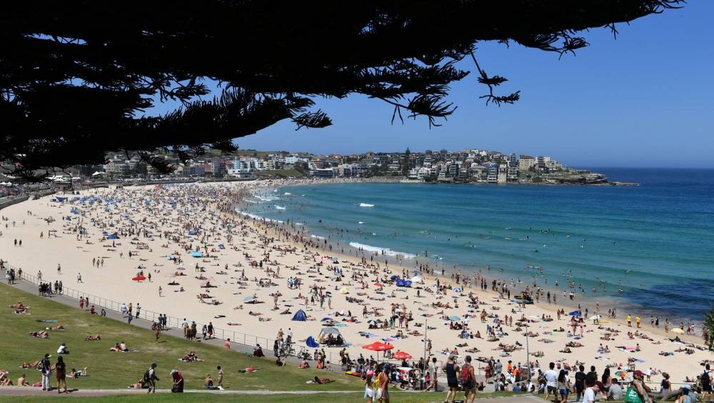 Bondi Beach to reopen for surfing and swimming as Australian virus cases slow - rte.ie - Australia