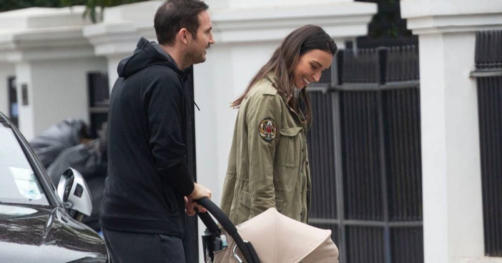 Christine Lampard - Frank Lampard - Christine and Frank Lampard enjoy walk with adorable daughter Patricia for essential shopping trip - ok.co.uk - city London