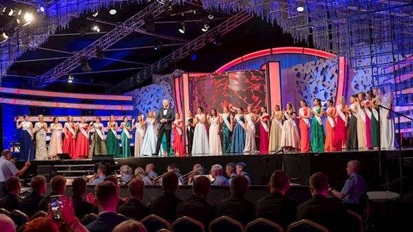 'Looking unlikely' that Rose of Tralee will go ahead this year - breakingnews.ie