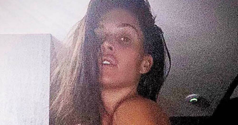 Danielle Lloyd - Danielle Lloyd strips topless as she thrills in intimate bedroom exposé - dailystar.co.uk