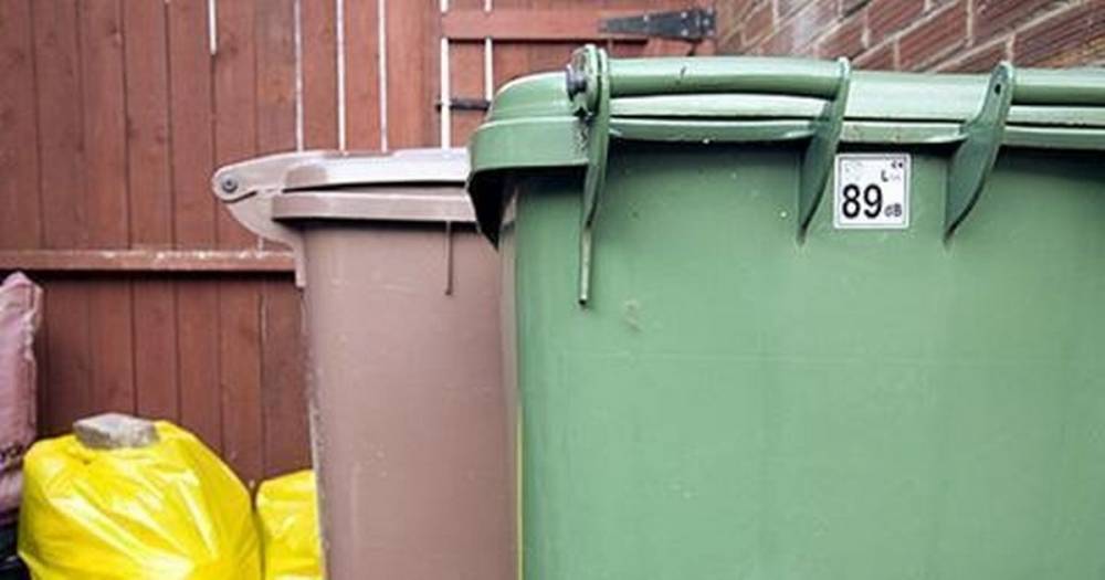 Oldham council to start collecting recycling bins again - manchestereveningnews.co.uk - county Oldham