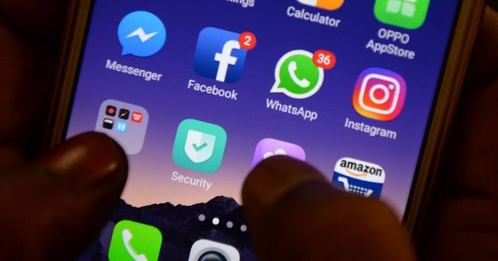How you organise phone apps explains personality, state of mind and if you're stressed - dailystar.co.uk