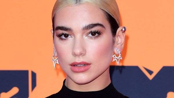 Dua Lipa confirms Miley Cyrus collaboration will not be released - breakingnews.ie