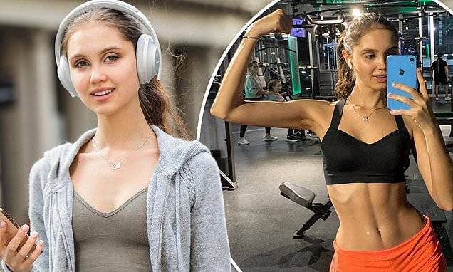 Model Nastya Swan, 19, shares her story about getting COVID-19 - dailymail.co.uk - city New York - Russia