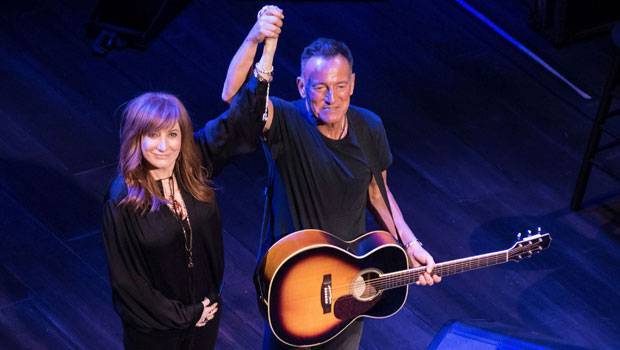 Bruce Springsteen - Patti Scialfa - Bruce Springsteen Teams Up With Wife Patti Scialfa For Heartwarming Duets To Raise Money For New Jersey - hollywoodlife.com - state New Jersey - Jersey
