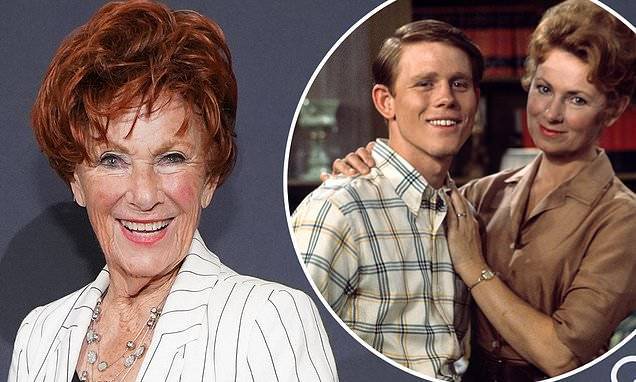 Happy Days star Marion Ross, 91, says she's 'staying in and staying out of trouble' during lockdown - dailymail.co.uk - state California - county San Diego - county Marion - county Ross