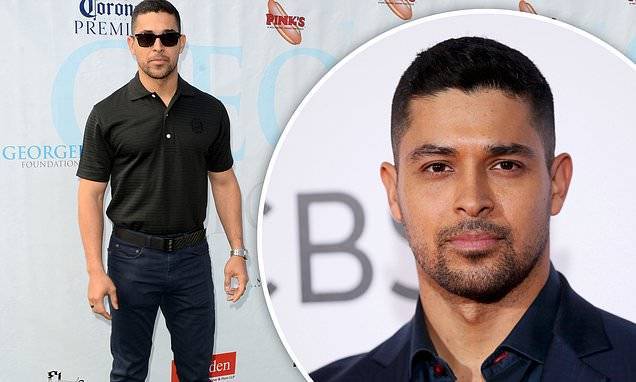 Wilmer Valderrama - Wilmer Valderrama told by grocery store worker: 'People are being really mean to us' - dailymail.co.uk