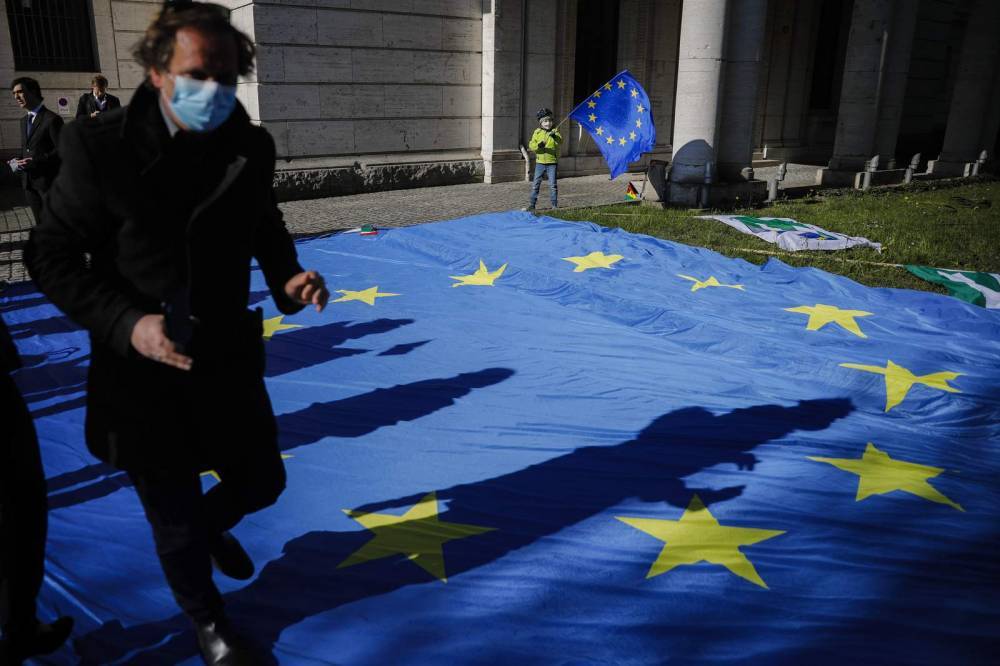 EU leaders weigh massive virus economic recovery measures - clickorlando.com - Italy - Eu - city Brussels