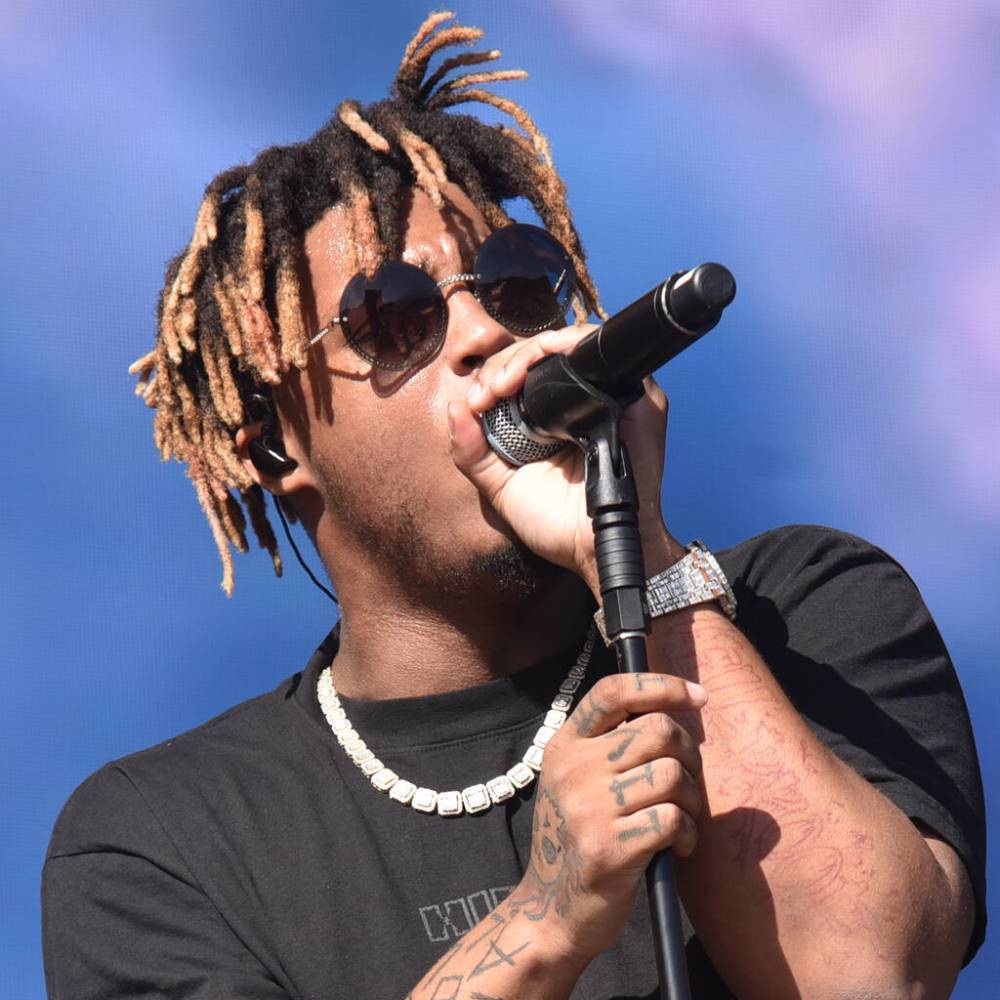 Carmela Wallace - Juice WRLD’s mother setting up fund to help young people with mental health issues - peoplemagazine.co.za
