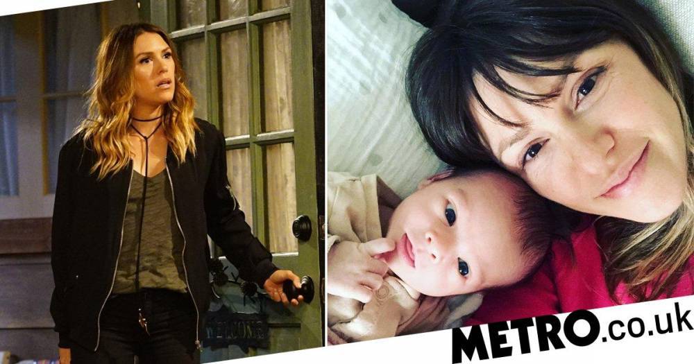 Matt Cohen - The Young and The Restless star Elizabeth Hendrickson’s baby daughter makes her TV debut - metro.co.uk