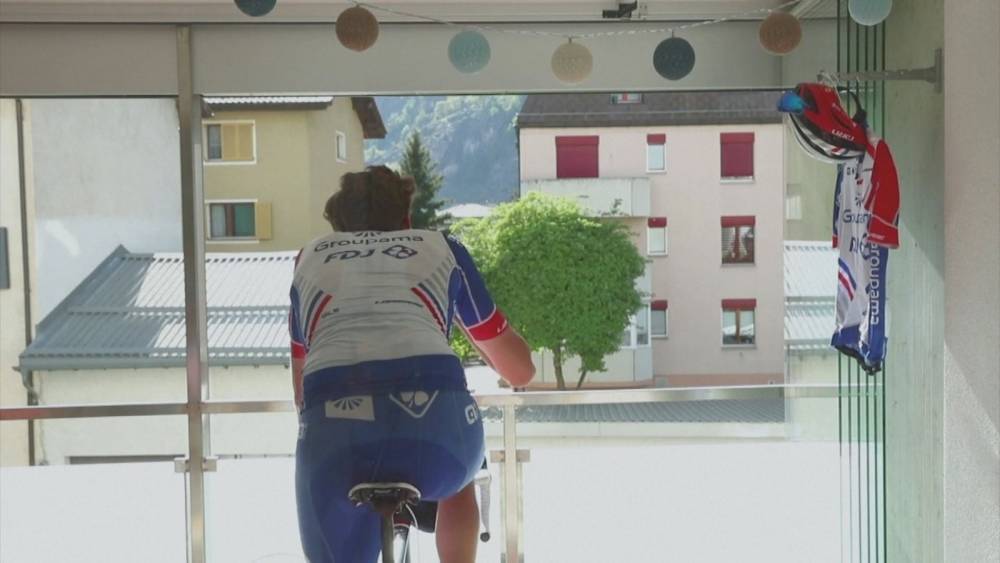 Cyclists 'suffer alone' as sport turns virtual - rte.ie - Switzerland