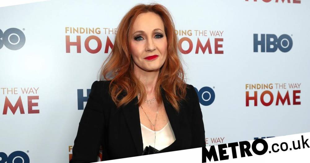 JK Rowling blesses fans with glimpse at magical colour-coded library and we expect nothing less - metro.co.uk