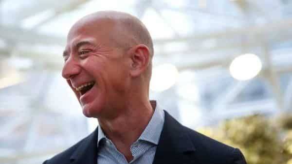 Elon Musk - Jeff Bezos - Jeff Bezos, Elon Musk among billionaires gaining net worth in pandemic: Report - livemint.com - Usa