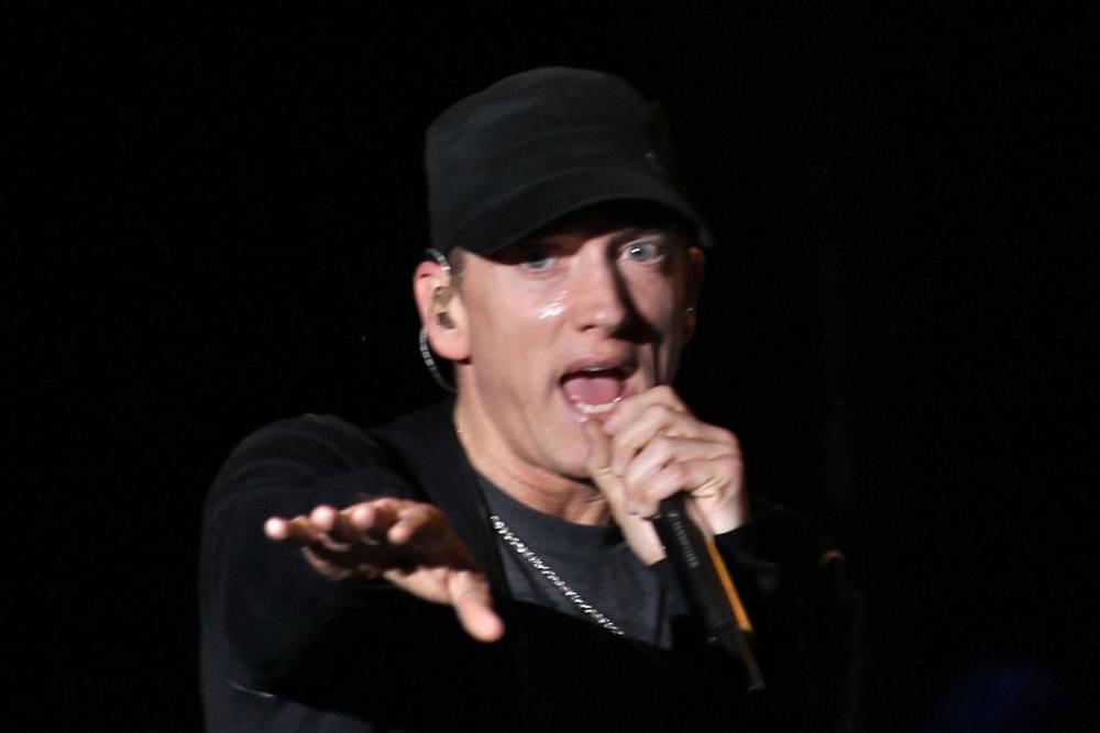 Eminem donates ‘Mom’s Spaghetti’ to healthcare workers - hollywood.com - city Detroit
