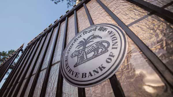 RBI may open special liquidity window for MFs to tackle asset-liability mismatch - livemint.com - city New Delhi - India