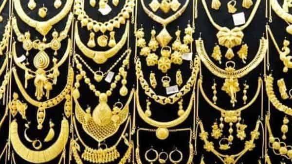 Gold prices today rise for third day ahead of Akshaya Tritiya - livemint.com - India