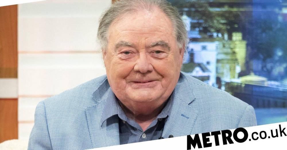 Eddie Large’s family urge fans to say final goodbye before small funeral - metro.co.uk