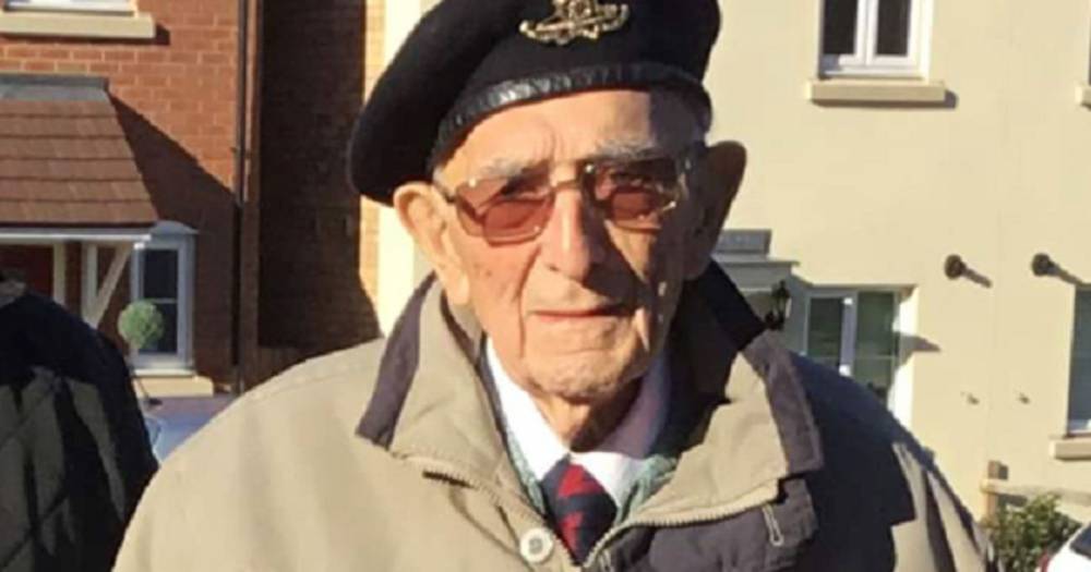 A 98-year-old Second World War veteran with long-standing lung condition has beaten coronavirus - manchestereveningnews.co.uk - county Douglas
