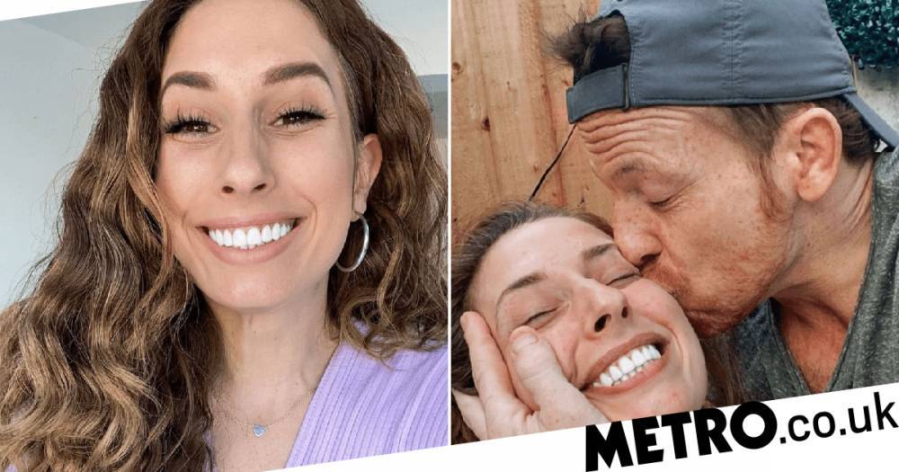 Stacey Solomon - Joe Swash - Stacey Solomon pens adorable love letter to Joe Swash and they’re total couple goals - metro.co.uk