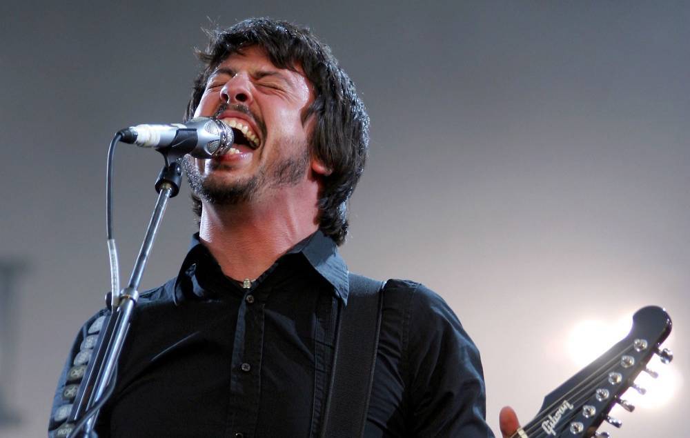 Dave Grohl - Foo Fighters to stream 2006 Hyde Park show tonight - nme.com