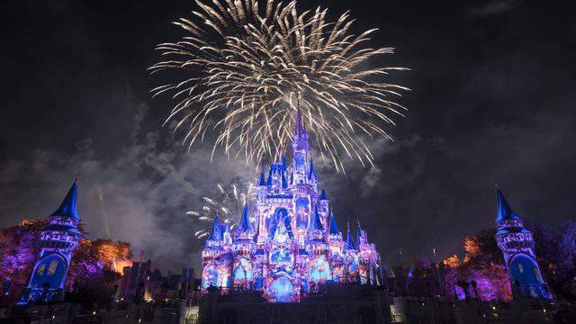 Disney streams “Happily Ever After” Nighttime Spectacular for families stuck inside - clickorlando.com - state Florida