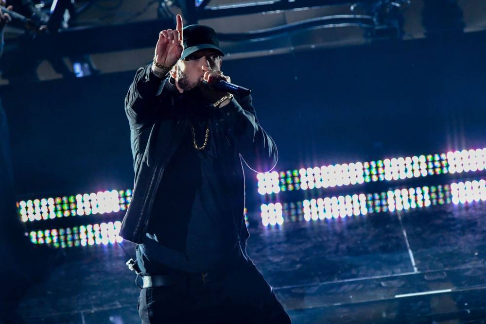 Michael Jordan - Eminem Spills On An Awkward Moment With Michael Jordan: ‘Come To Detroit So I Can Dunk On You’ - etcanada.com - city Detroit - Jordan