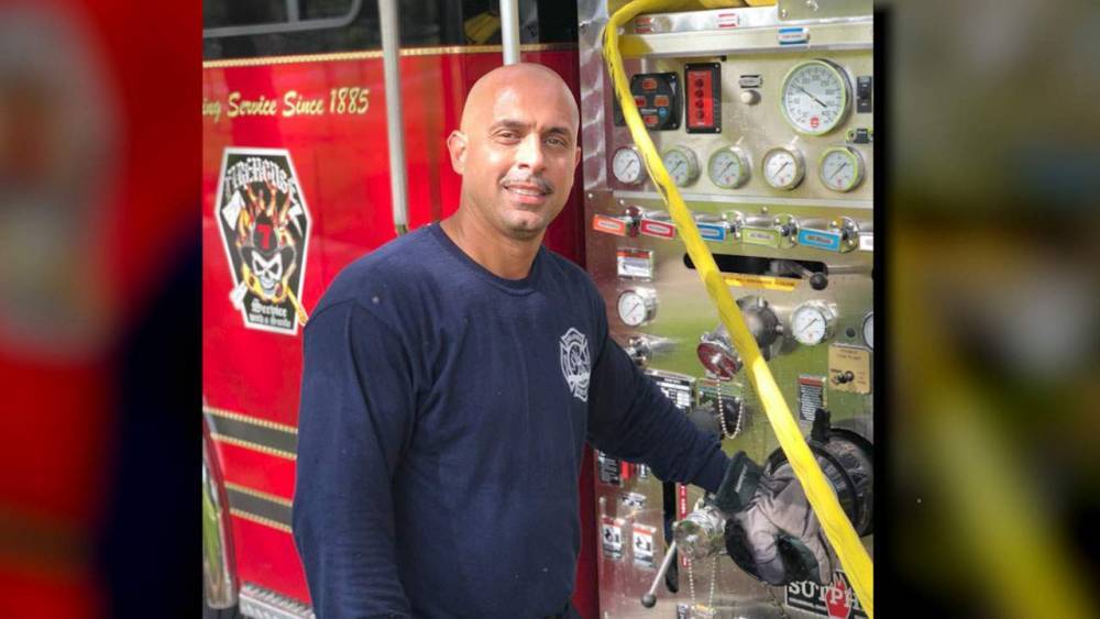 Firefighter who survived COVID-19 brings insight to med students - clickorlando.com - New York - state Florida - county Orange