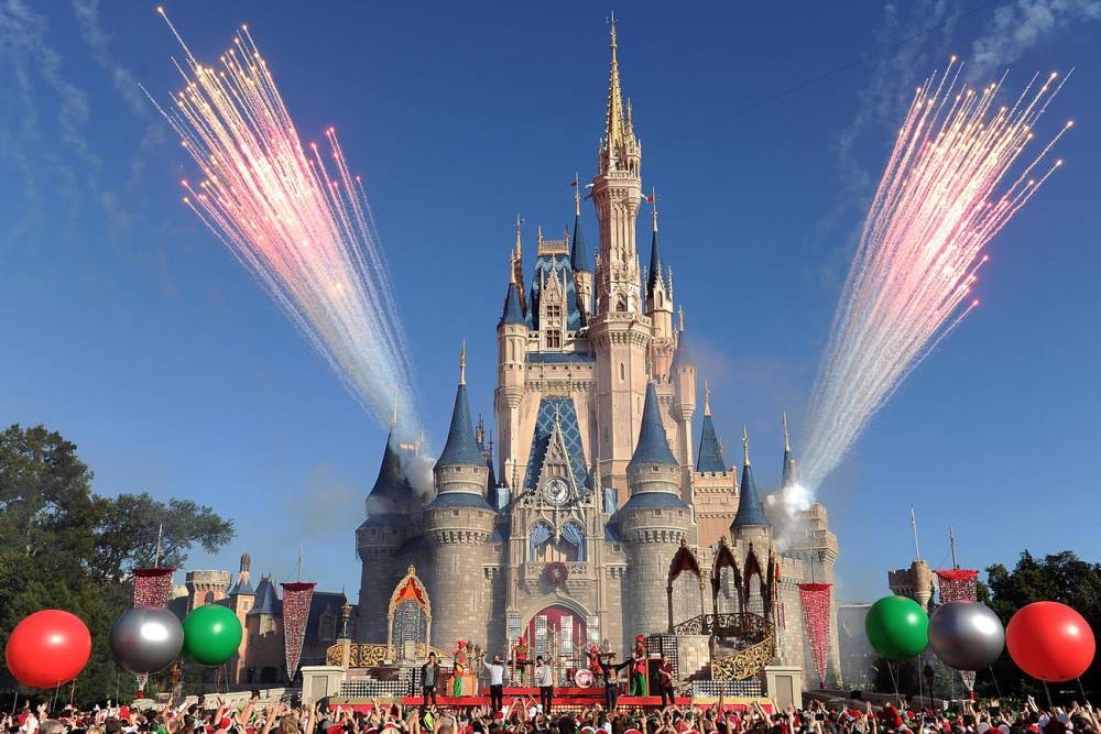 How to Watch the Walt Disney World Fireworks Online Stream - tvguide.com