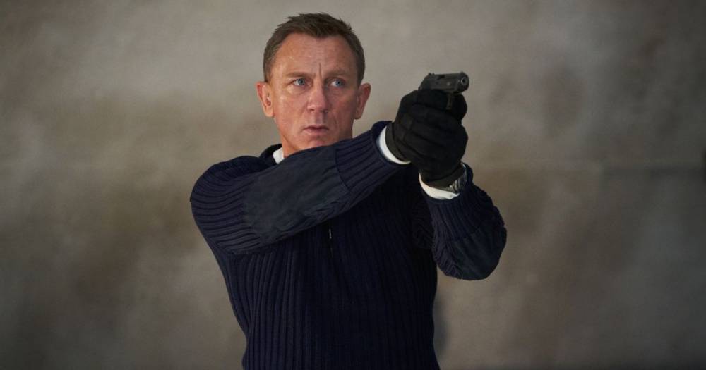 Daniel Craig - Danny Boyle - Inside James Bond's cursed film No Time To Die from explosions and injuries to coronavirus - mirror.co.uk