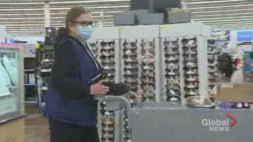 Coronavirus outbreak: How far will Montreal stores go to protect clients and staff from COVID-19? - globalnews.ca
