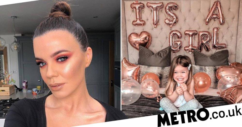 Kelvin Batey - Towie star Maria Fowler announces she is pregnant with baby girl - metro.co.uk