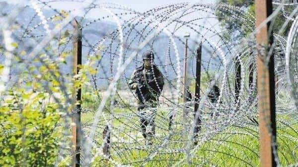 Around 300 terrorists waiting in PoK for intrusion; Army re-calibrates counter-infiltration grid - livemint.com - city New Delhi - India - Pakistan