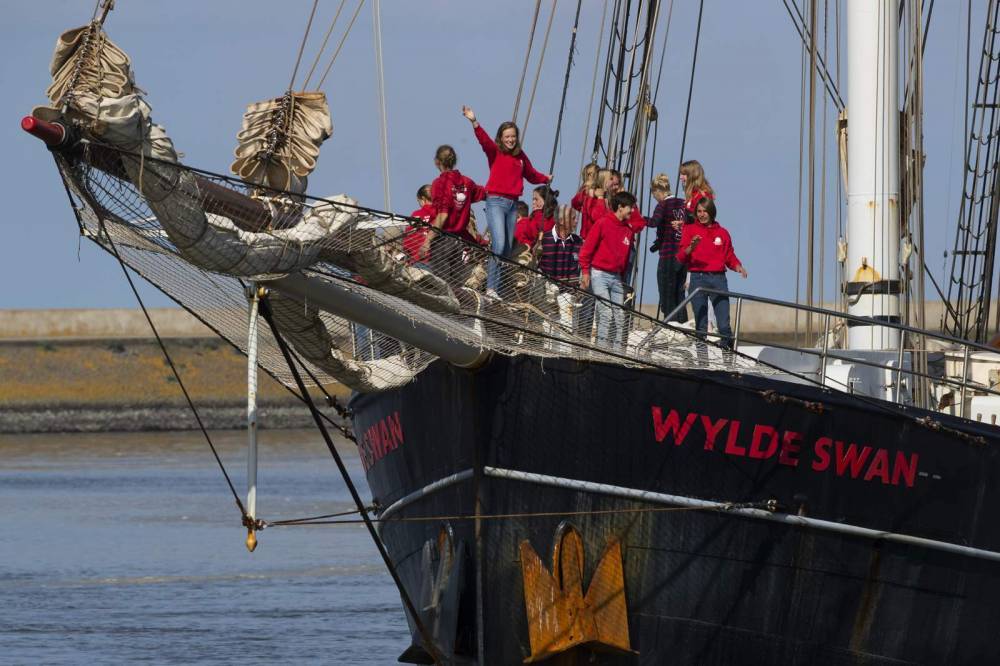 Dutch students complete Atlantic crossing forced by virus - clickorlando.com - Netherlands