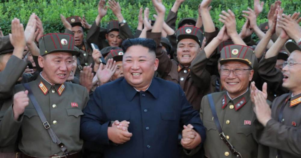 Kim Jong - Moon Jae - Qing Feng - Kim Jong-un ‘alive, well and staying at holiday resort’ claims South Korean official - dailystar.co.uk - China - South Korea - Hong Kong - North Korea