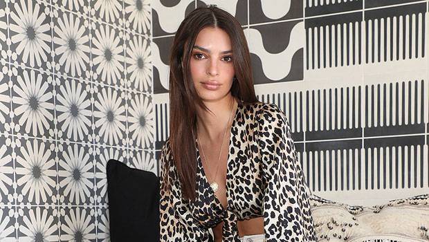 Emily Ratajkowski - Emily Ratajkowski Debuts Hair Makeover In Quarantine: She Reveals New Look After Cutting Hair Herself - hollywoodlife.com