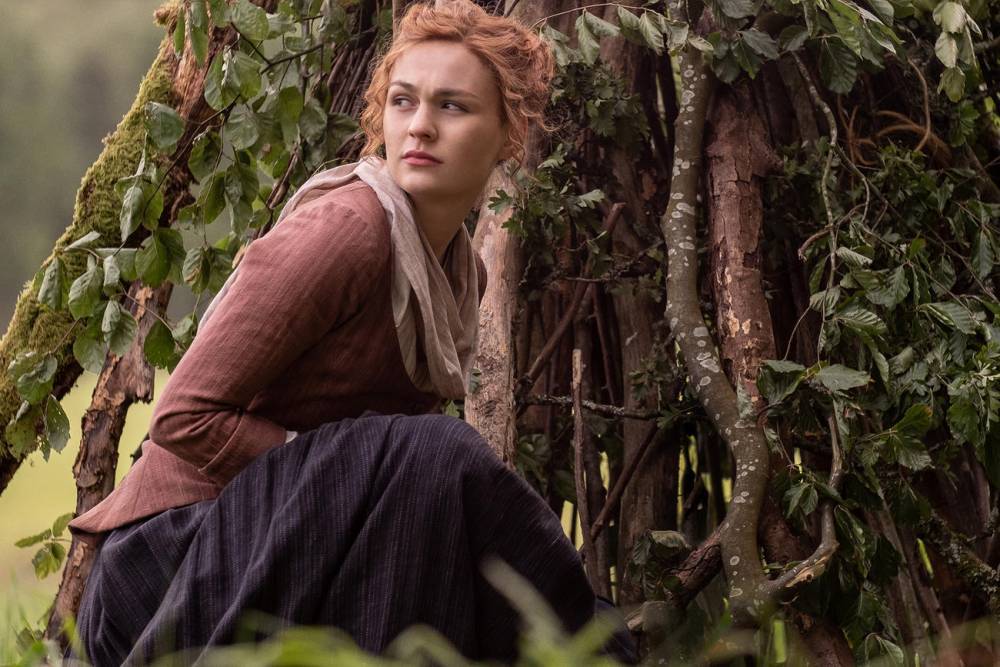 Outlander's Sophie Skelton Breaks Down Brianna's Final Show Down with Bonnet - tvguide.com