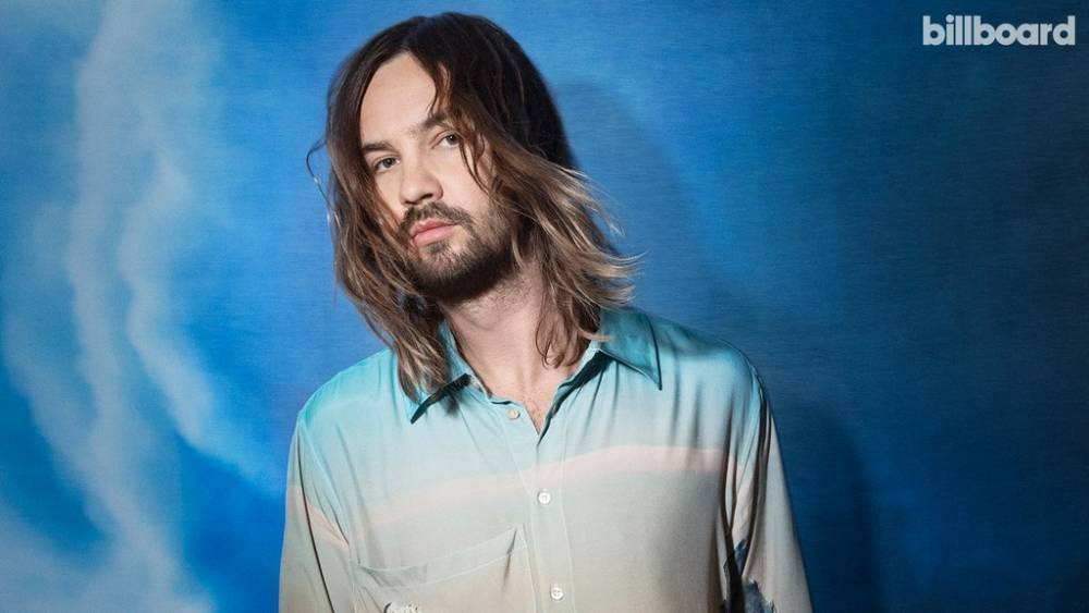 Kevin Parker - Michael Gudinski - Kevin Parker Played a ‘Slow Rush’ Song For ‘Home Front’ Virtual Concert: Watch - billboard.com - Australia - New Zealand - county Parker