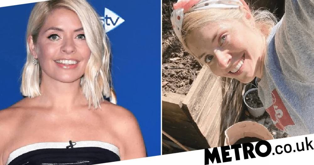 Holly Willoughby - Holly Willoughby gets green-fingered as grows potatoes at home in lockdown - metro.co.uk
