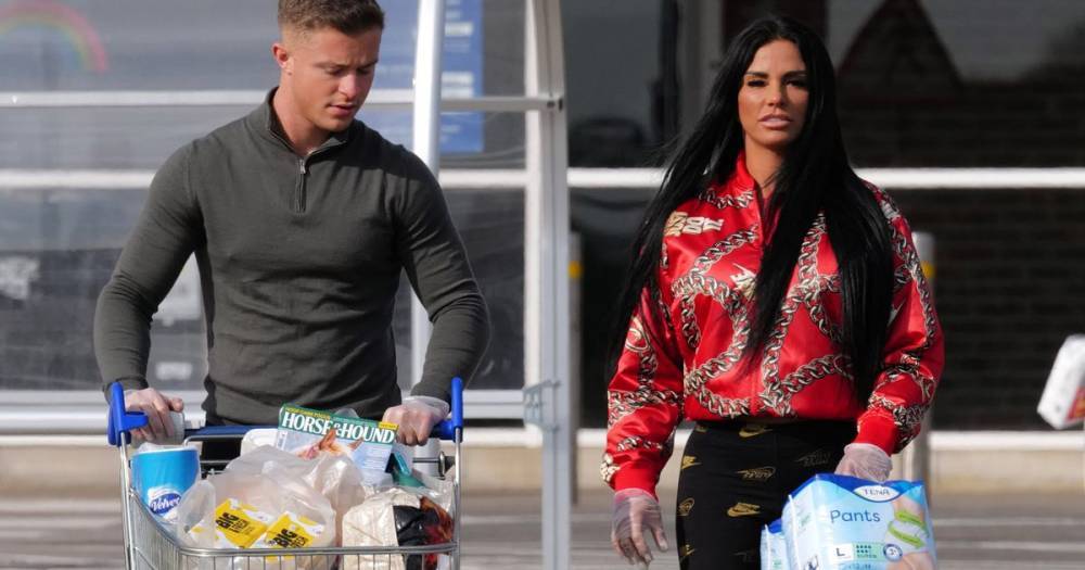 Katie Price - Katie Price stocks up on incontinence pants on trip to Tesco with hunky trainer Al Warrell - mirror.co.uk