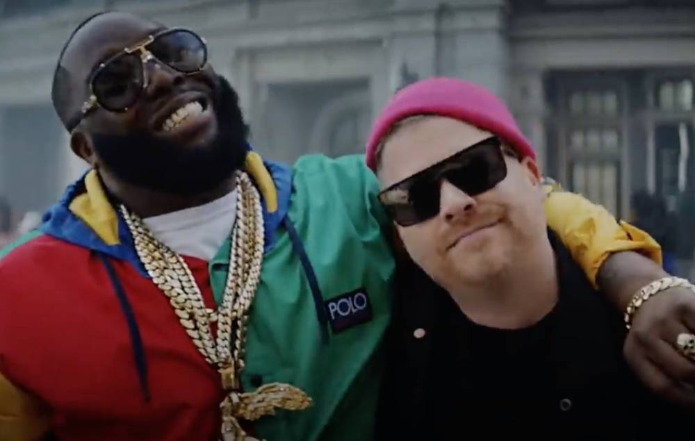 Watch Run The Jewels throw a money burning party in chaotic ‘Ooh LA LA’ video - nme.com