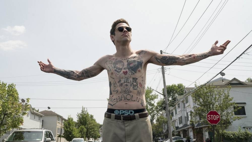 Pete Davidson - Judd Apatow - Pete Davidson's 'The King of Staten Island' Streaming Early While Movie Theaters Are Closed - etonline.com - county Island - county King - city Staten Island, county King