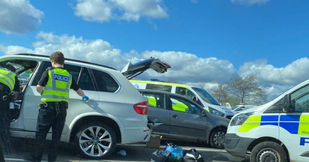 Scots cops swoop on cars at Asda and search them as part of 'drug dealing probe' - dailyrecord.co.uk - Scotland