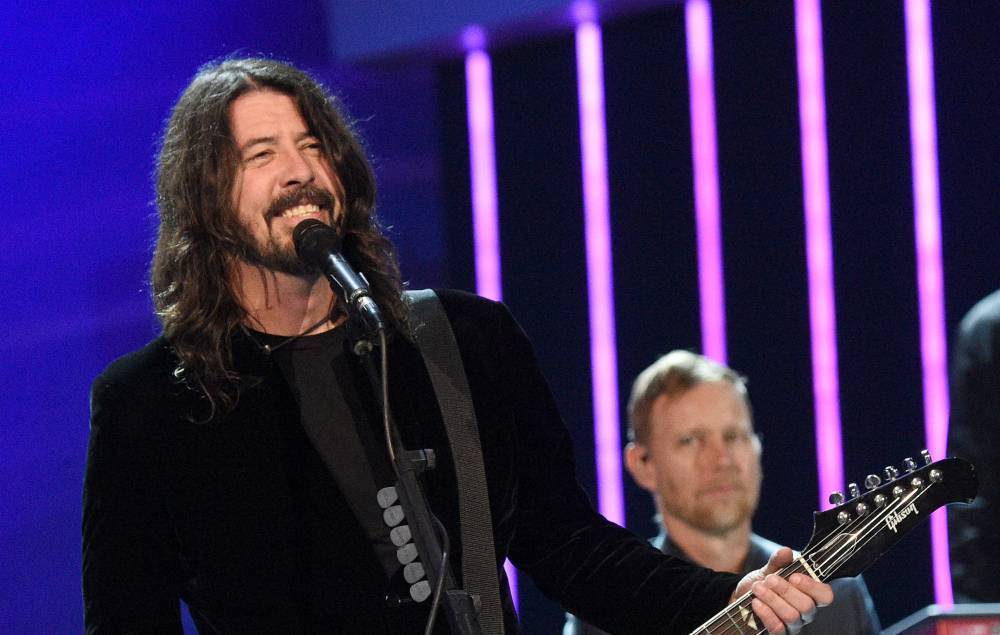 Dave Grohl - Jimmy Kimmel-Live - Watch Dave Grohl play Foo Fighters’ ‘Everlong’ for emergency trauma nurse - nme.com - New York - Usa - city New York