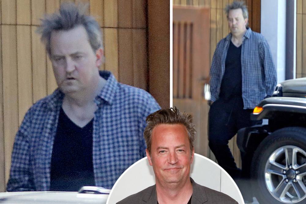 Matthew Perry - Friends star Matthew Perry spotted with gray hair and stubble in first sighting in six months during LA lockdown - thesun.co.uk - Los Angeles