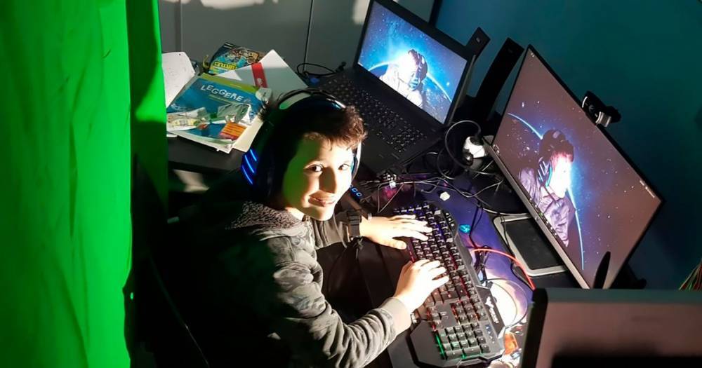 Italian Boy On Lockdown Creates COVID-19 Video Game 'to kill the virus' - dailystar.co.uk - Italy