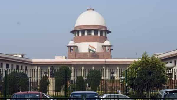 SC asks Centre to consider 'one nation, one ration card' feasibility amid lockdown - livemint.com - city New Delhi - India