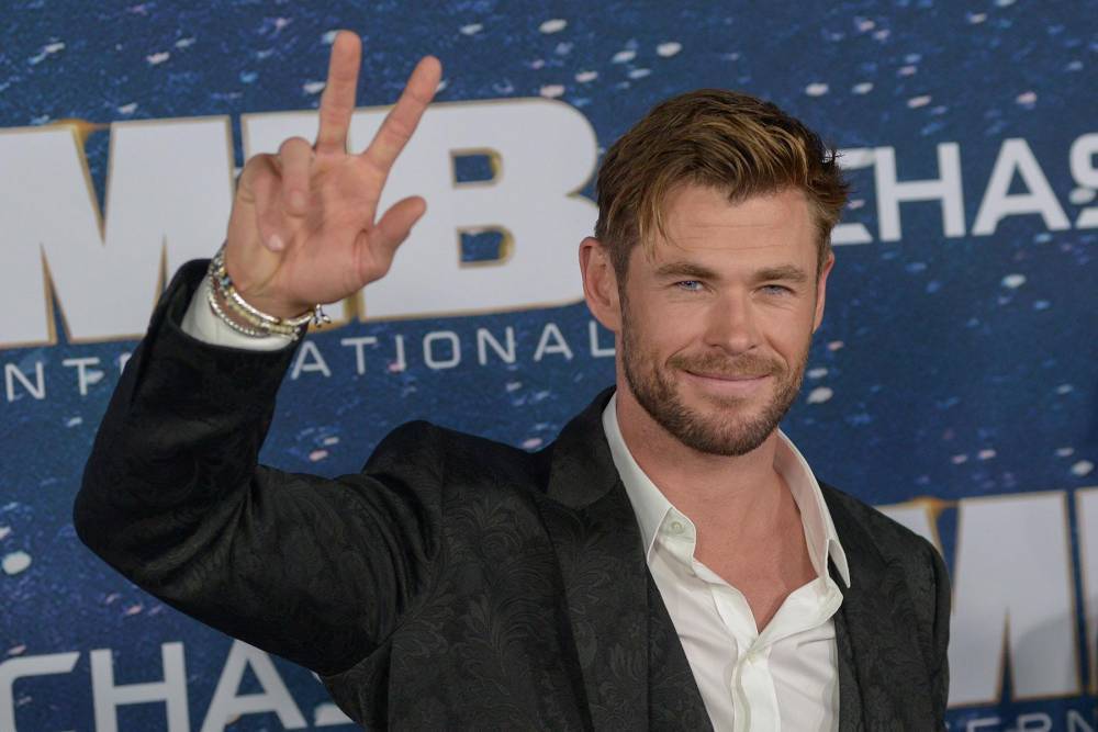 Chris Hemsworth - Tiger King - Michael Shannon - Chris Hemsworth movie tops new U.S. Netflix watch list - hollywood.com - Usa