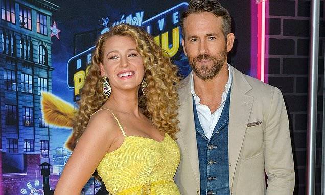 Blake Lively is allowing Ryan Reynolds to dye her long blonde movie star glamorous hair at home - dailymail.co.uk